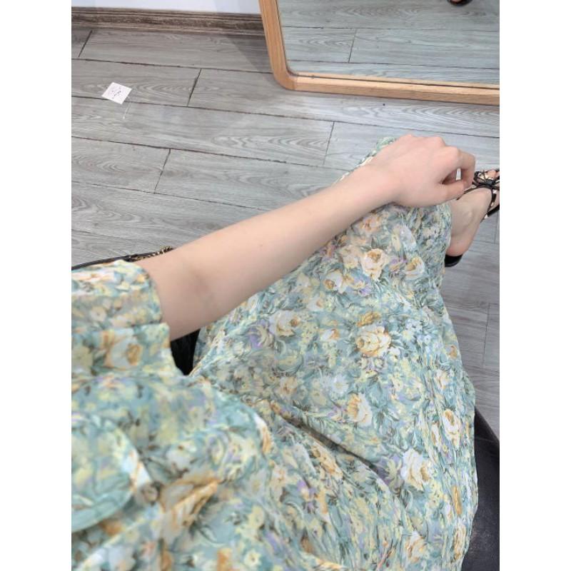 Váy lụa hoa xanh bèo bẹt vai VNU