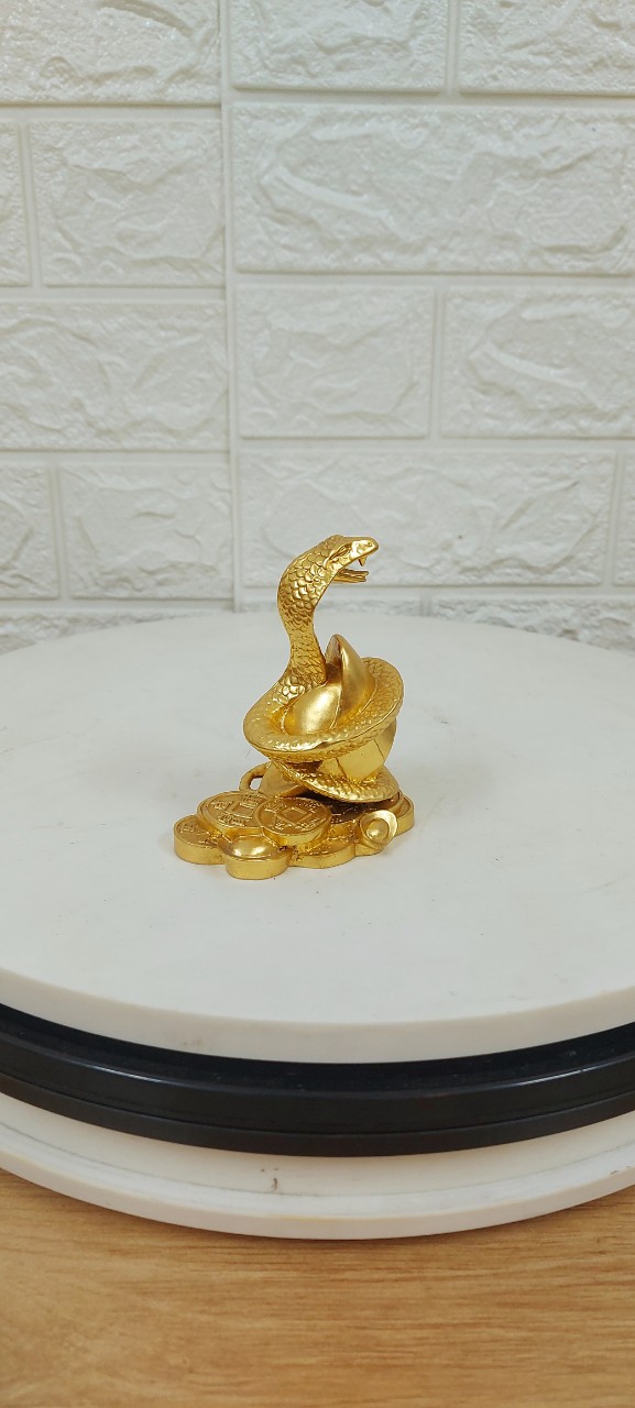 Tượng rắn bằng đồng mạ vàng 24K