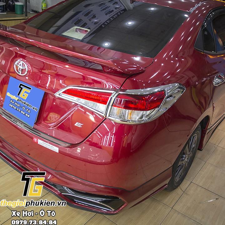 Bộ ốp trang trí, bảo vệ đèn xe Toyota Vios 2019-2020 mạ Crom