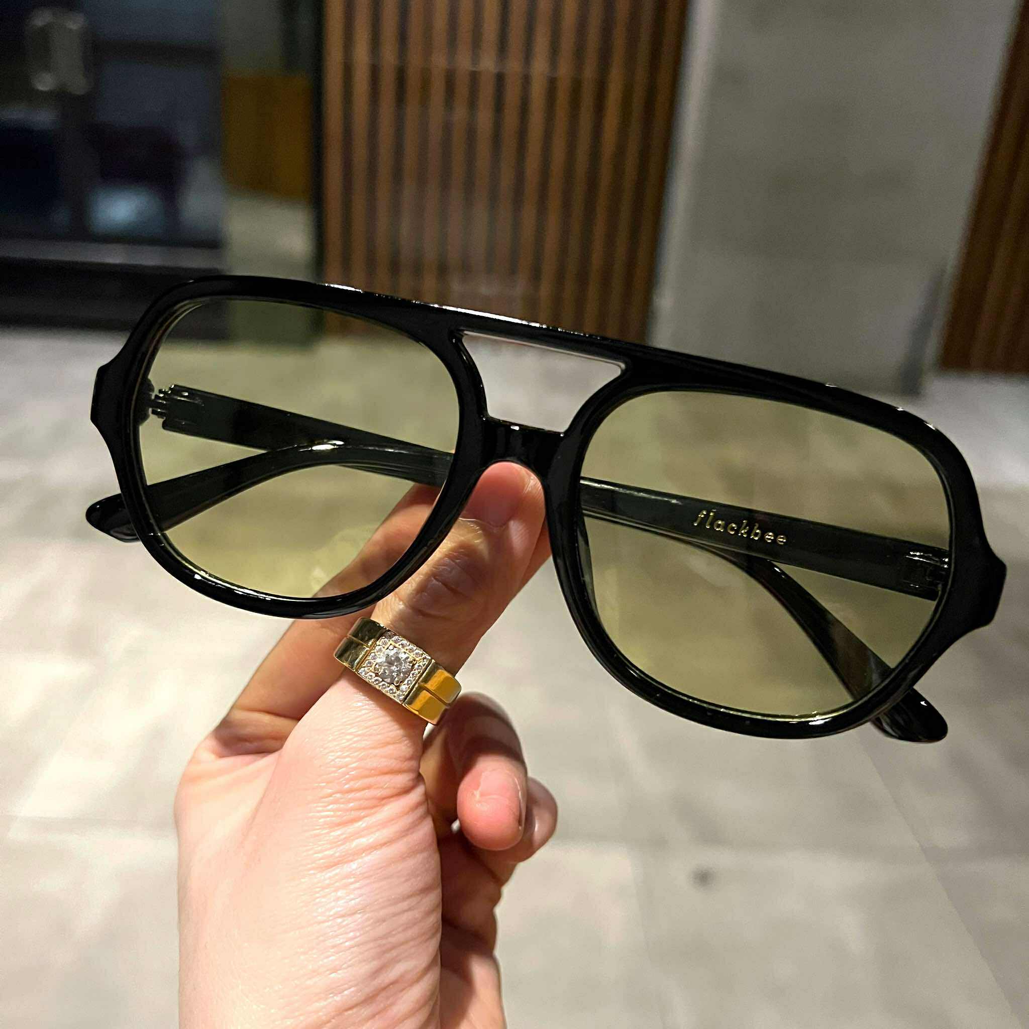 Kính râm, Kính mát nam nữ dáng form to mắt xanh sành điệu