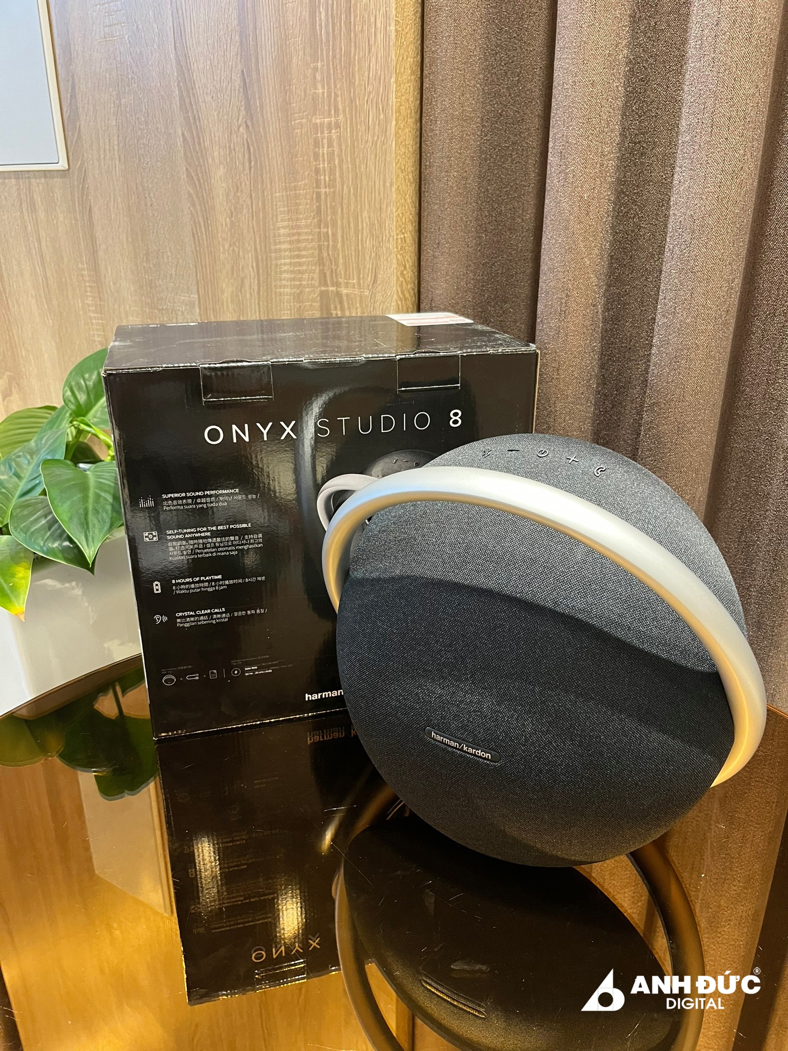 Loa Bluetooth Harman Kardon Onyx Studio 8 - Công Suất 50W - Hàng Chính Hãng PGI