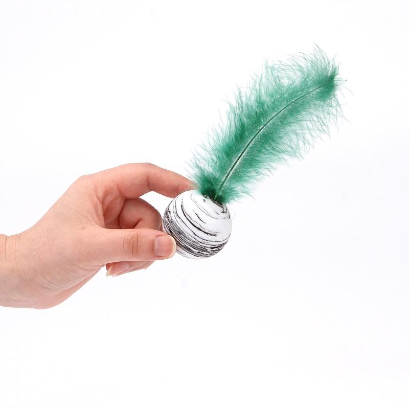 Quả bóng gắn lông vũ cho Mèo chơi - đồ chơi cho mèo hình quả bóng - Pi Pet Store