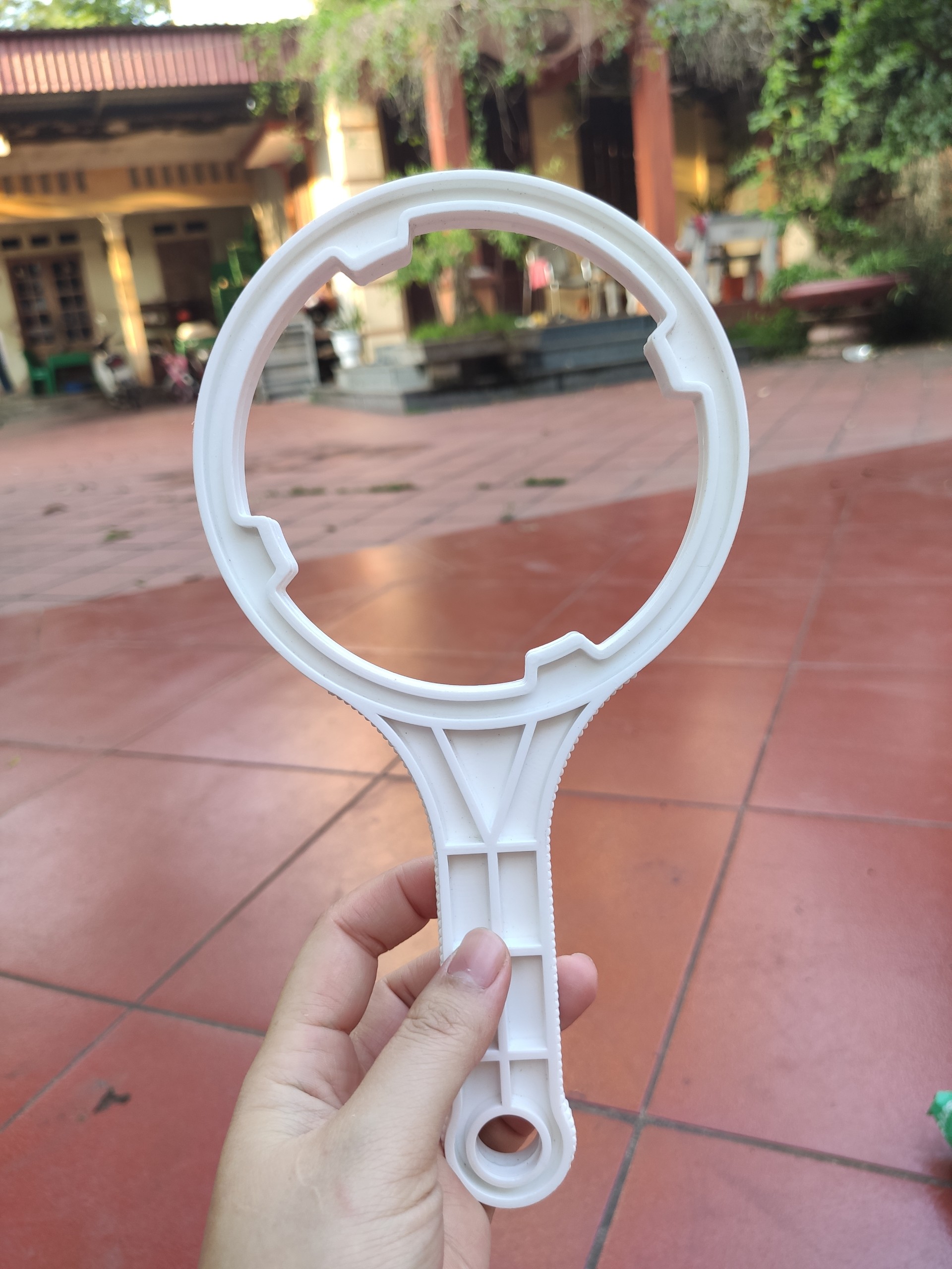 Tay khóa mở cốc lọc nước, Tay vặn cốc lọc dùng cho tất cả máy lọc nước Sanaky kangaroo karofi