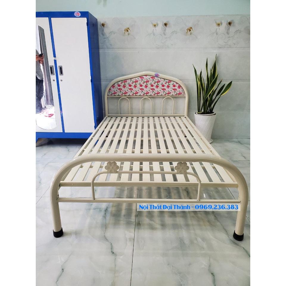 Giường sắt cao cấp Đại Thành mẫu mới G11