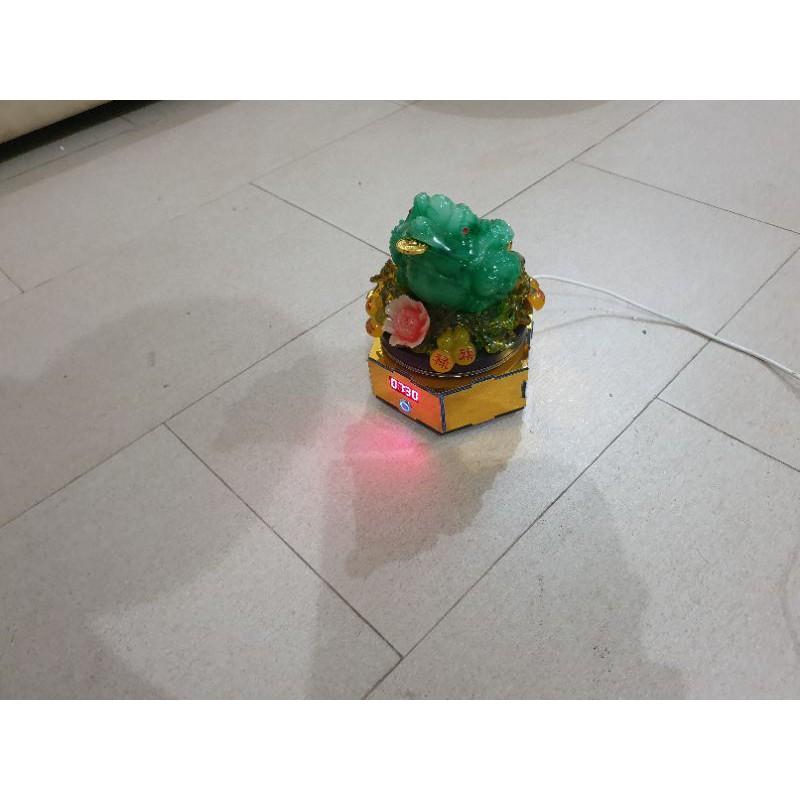 Bàn xoay thiềm thừ tự động chưa có thiềm thừ