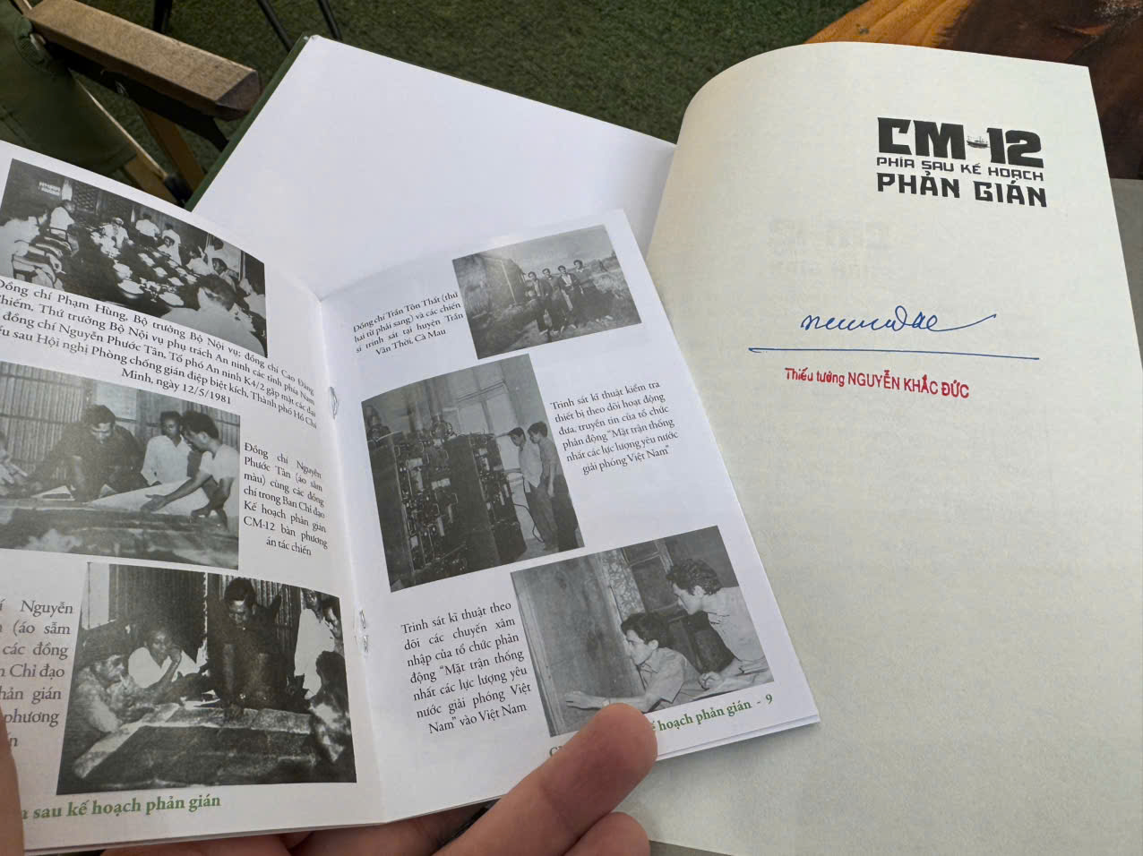 (Tặng kèm Bookmark) CM-12 PHÍA SAU KẾ HOẠCH PHẢN GIÁN - Thiếu tướng Nguyễn Khắc Đức - Nguyên Cục trưởng Cục Kỹ thuật nghiệp vụ I, Tổng cục An ninh, Bộ Công an – WAKA – NXB Công An Nhân Dân