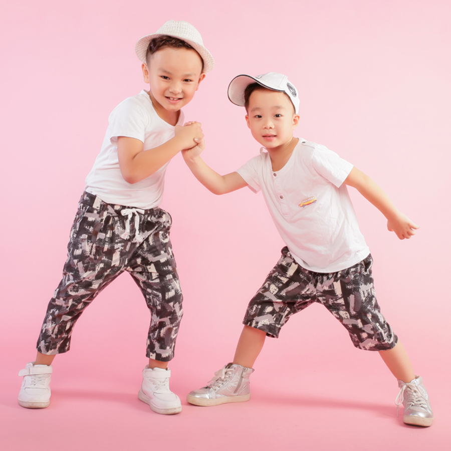 Quần Short Bé Trai In Hoa Văn Rối Ugether Ukid137