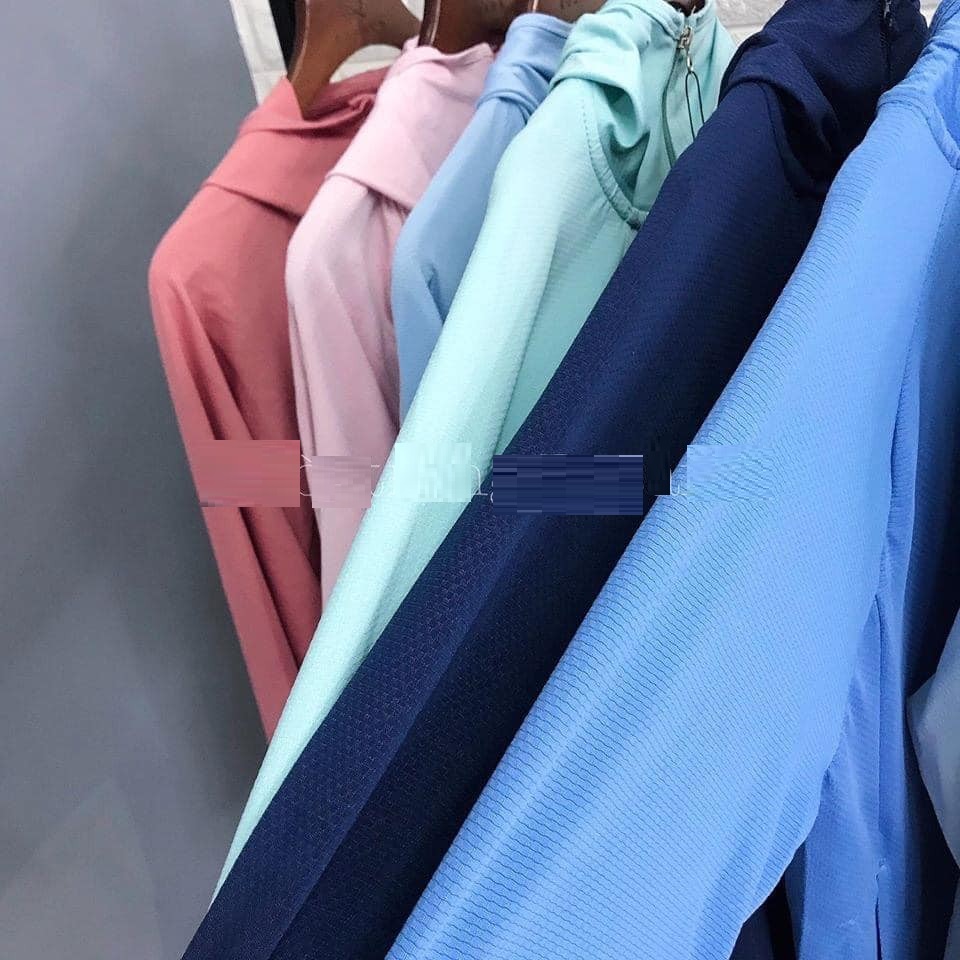 Áo chống nắng nữ dáng ngắn chất liệu thông hơi kim cương mềm, mát