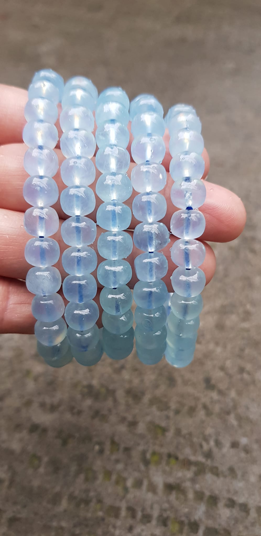 Vòng tay phong thủy may mắn đá Aqua Xanh hạt bầu tròn mới đẹp Size 8mm bóng đẹp Vòng màu xanh Aqua nhẹ nhàng mát lạnh đeo tay xinh xắn lắm ạ