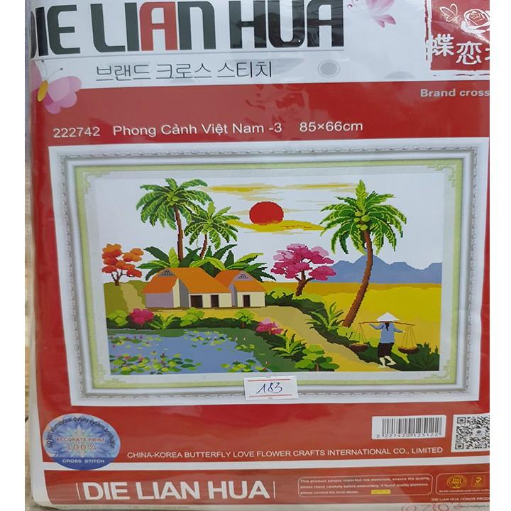 Tranh thêu phong cảnh Việt Nam 222742 - kích thước: 85 * 66cm.