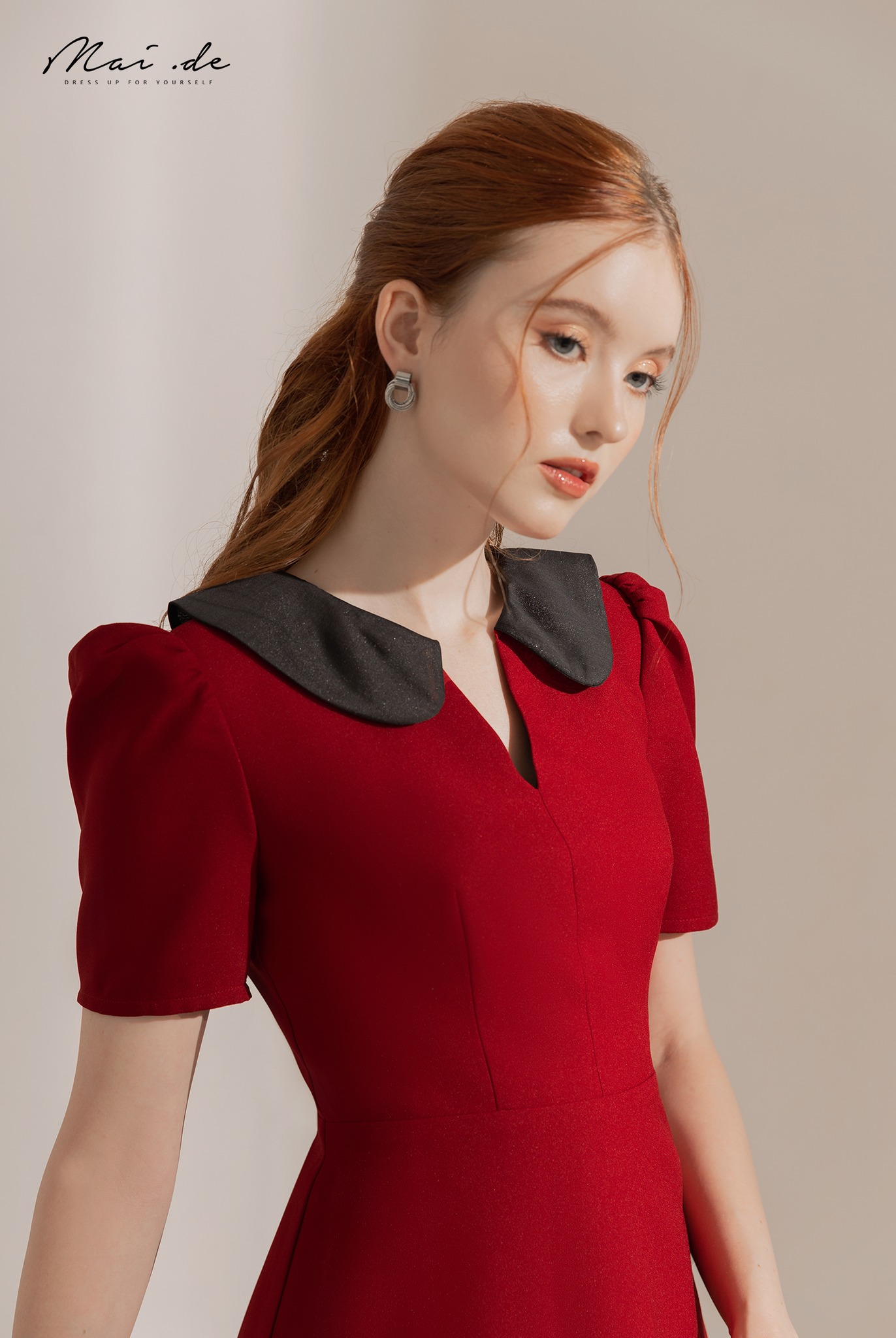 MAIDE Áo kiểu dáng peplum cách điệu MONICA TOP