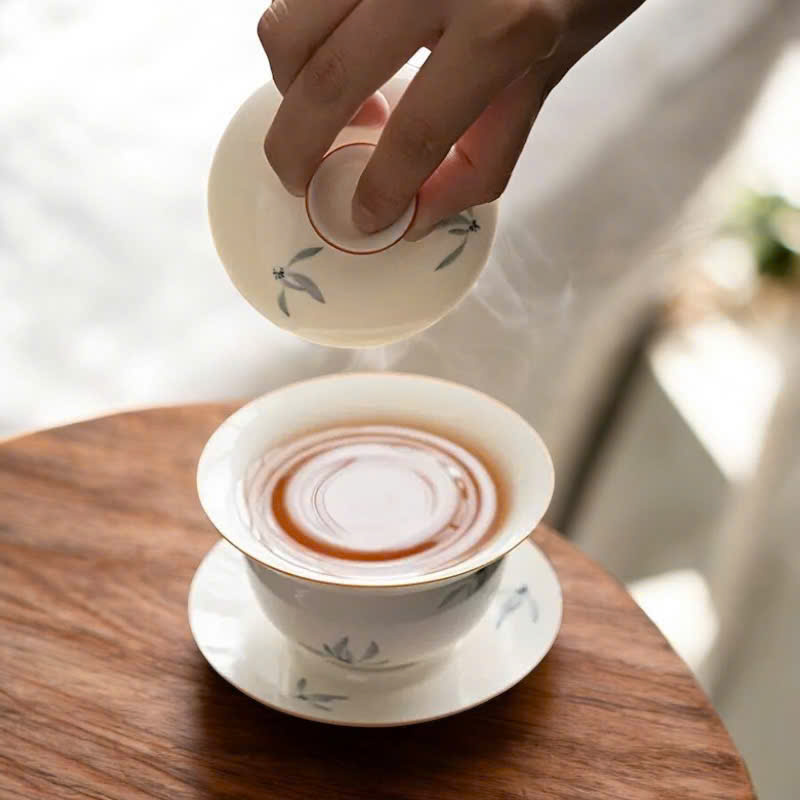CHÉN KHẢI SỨ THANH HOA MỘC LAN - HỌA TIẾT VẼ TAY - DUNG TÍCH 165ML - GAIWAN