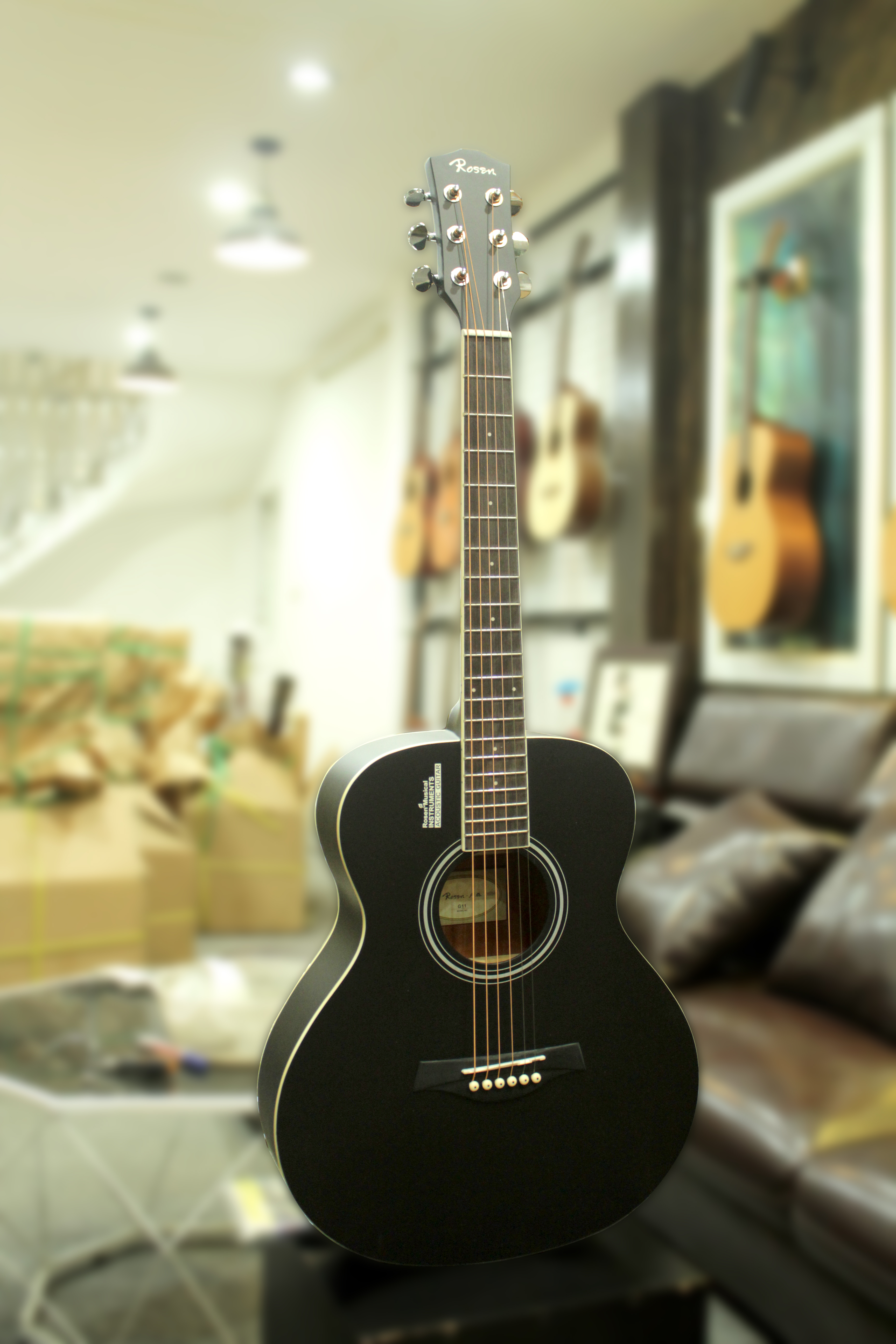 Đàn Guitar Acoustic Rosen Mini Mầu Đen Nhám ( Solid Top)