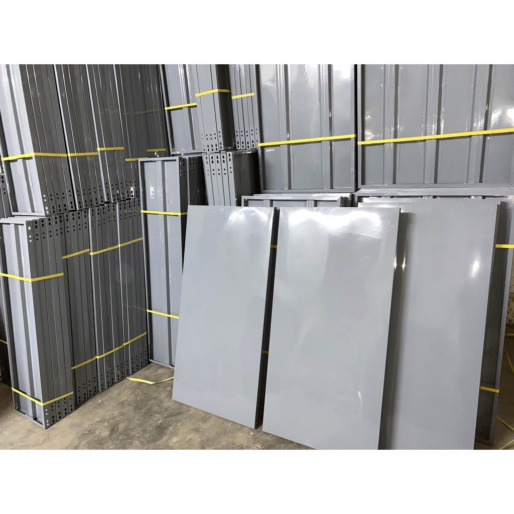 Mâm sắt v lỗ 30x80cm,mâm kệ sắt v lỗ