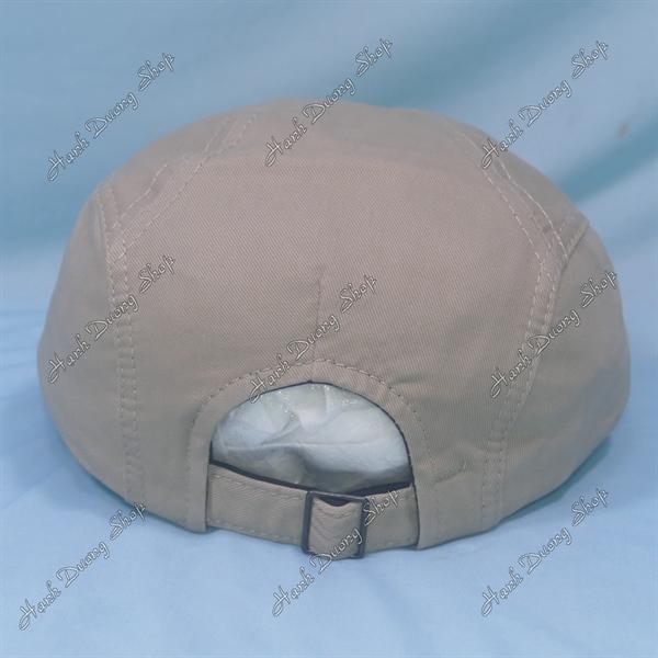 Nón mỏ vịt nón beret có nút đóng ở kết có khóa tăng giảm size dành cho người lớn không có logo - Kem Đậm