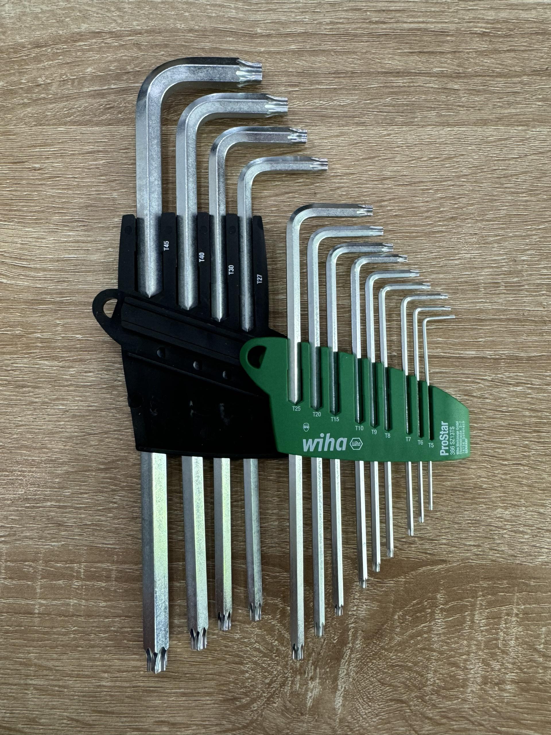Bộ lục giác đầu sao torx 13 chi tiết Wiha 39105 (mã 39104 kèm hộp)