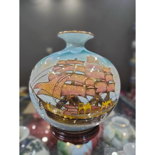 Bình hút tài lộc thuận buồm xuôi gió sơn vẽ vàng cao cấp, thuận buồm sơn thủy màu 3D - Gốm Nghệ Nhân