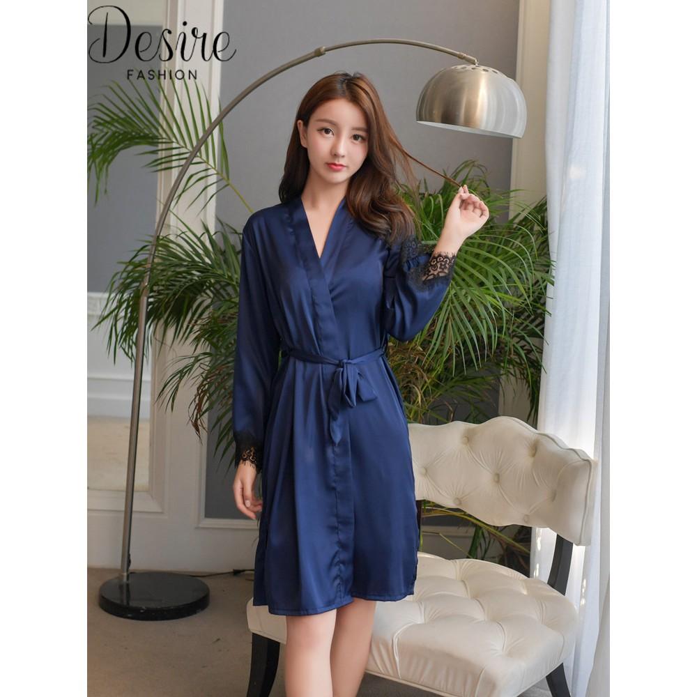 Set lụa ba món váy lụa, áo choàng, thắt lưng sang trọng