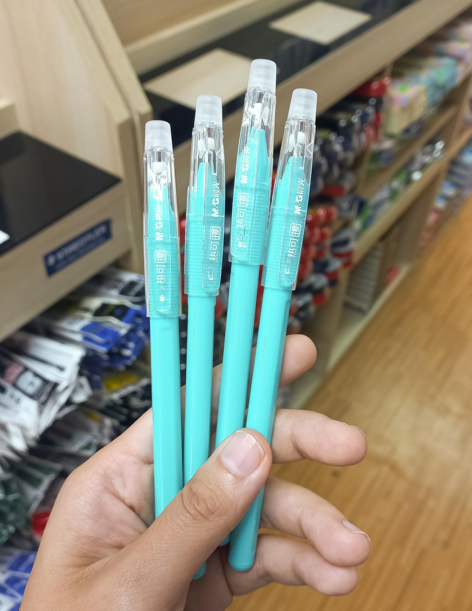 Bút M&G AKP69107B2 Gel xóa được xanh pastel