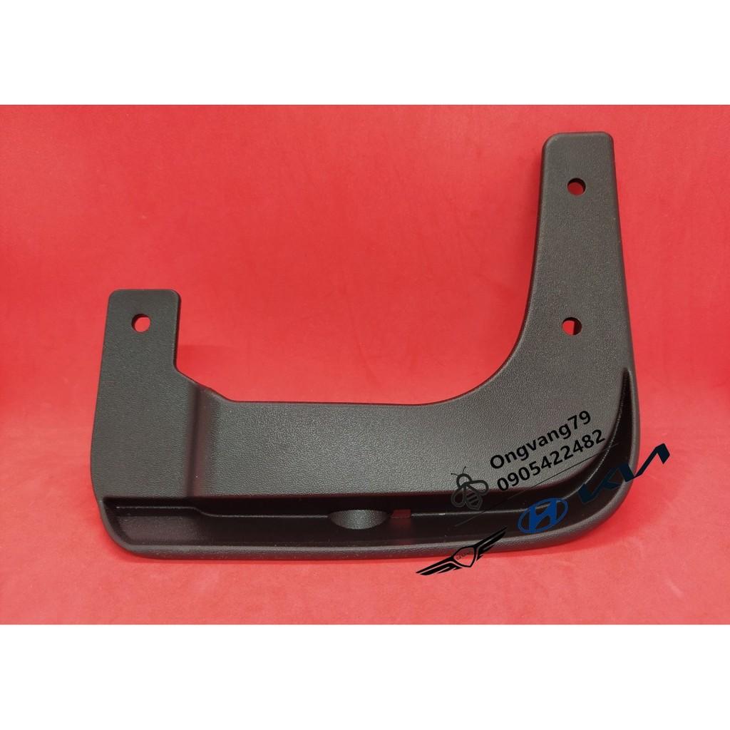 Chắn bùn bánh xe phía TRƯỚC xe Hyundai Grand i10.