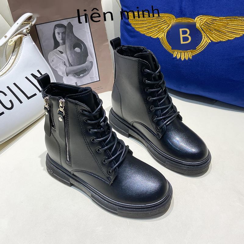 Ưu đãi đặc biệt Martin boots thoáng khí ins giày thường giày công sở giảm giá mới nhất