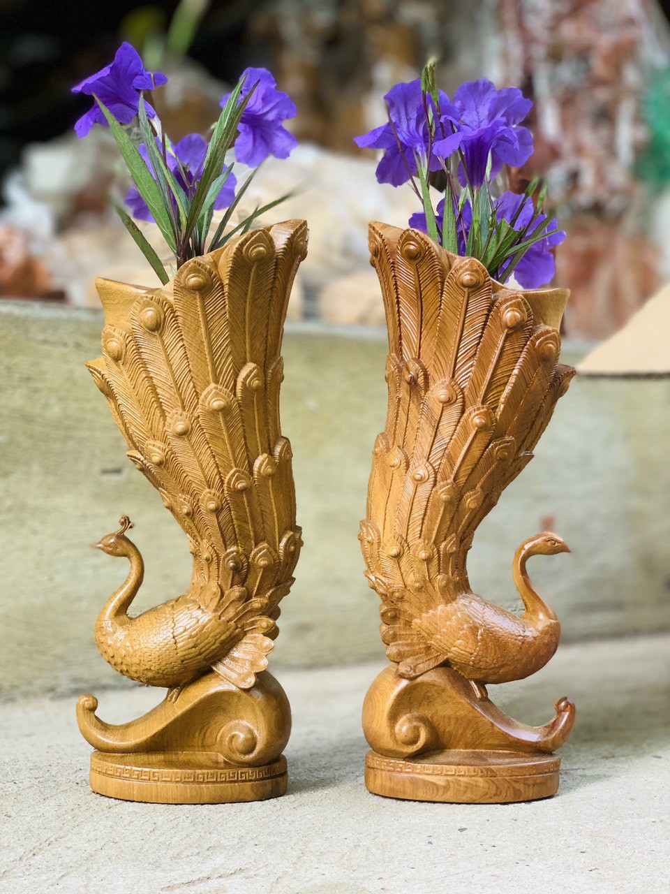 Cặp chim công cắm hoa trang trí nghệ thuật bằng gỗ bách xanh thơm nức kt cao 40×14×12cm