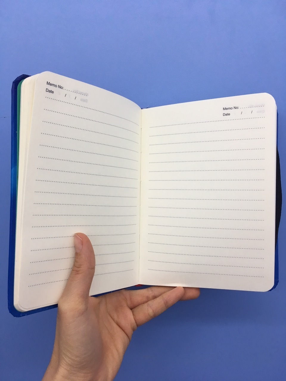 Sổ Tay/ Notebook: Khi Bạn Đang Mơ Thì Người Khác Đang Nỗ Lực