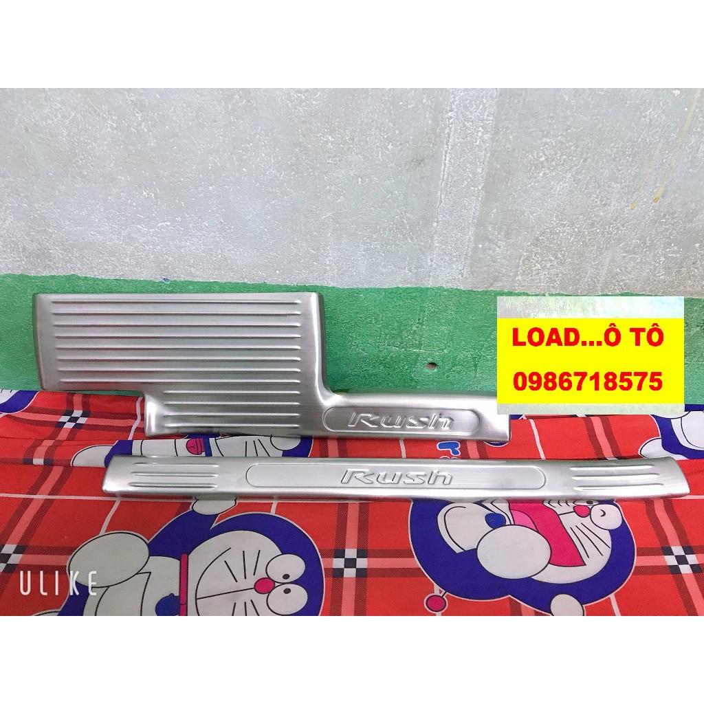 Ốp Bậc Cửa, Nẹp Bước Chân Trong, Ngoài Xe Toyota Rush 2019-2021 Trong, Ngoài Cao Cấp, Chất Liệu Inox Cao Cấp