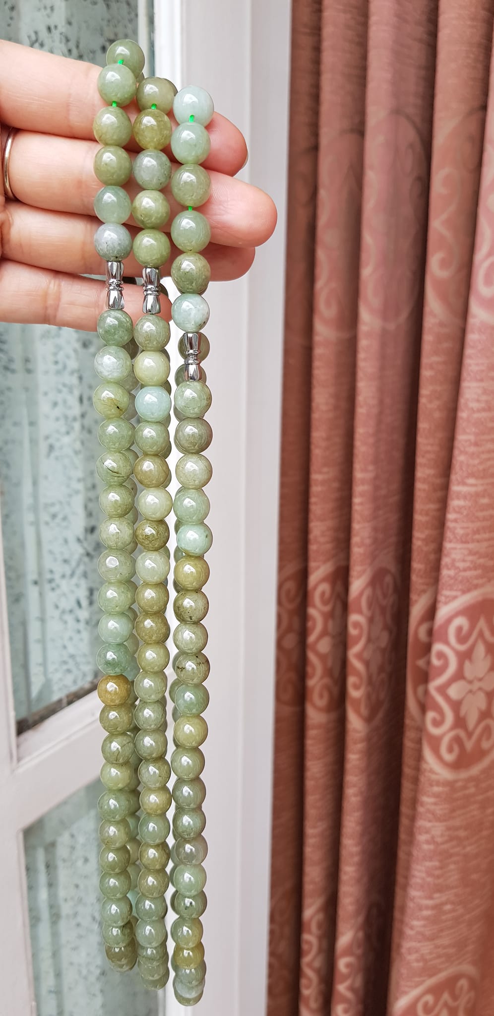 Vòng Chuỗi đeo Cổ Đá cẩm thạch tự nhiên hạt to size 9mm Màu xanh ngọc dầu bóng mượt đẹp nữ đeo cổ nhẹ nhàng mát của đá tự nhiên tâm bình yên Món quà tặng Mẹ và người thân và cho chính bản thân mình ý nghĩa ạ