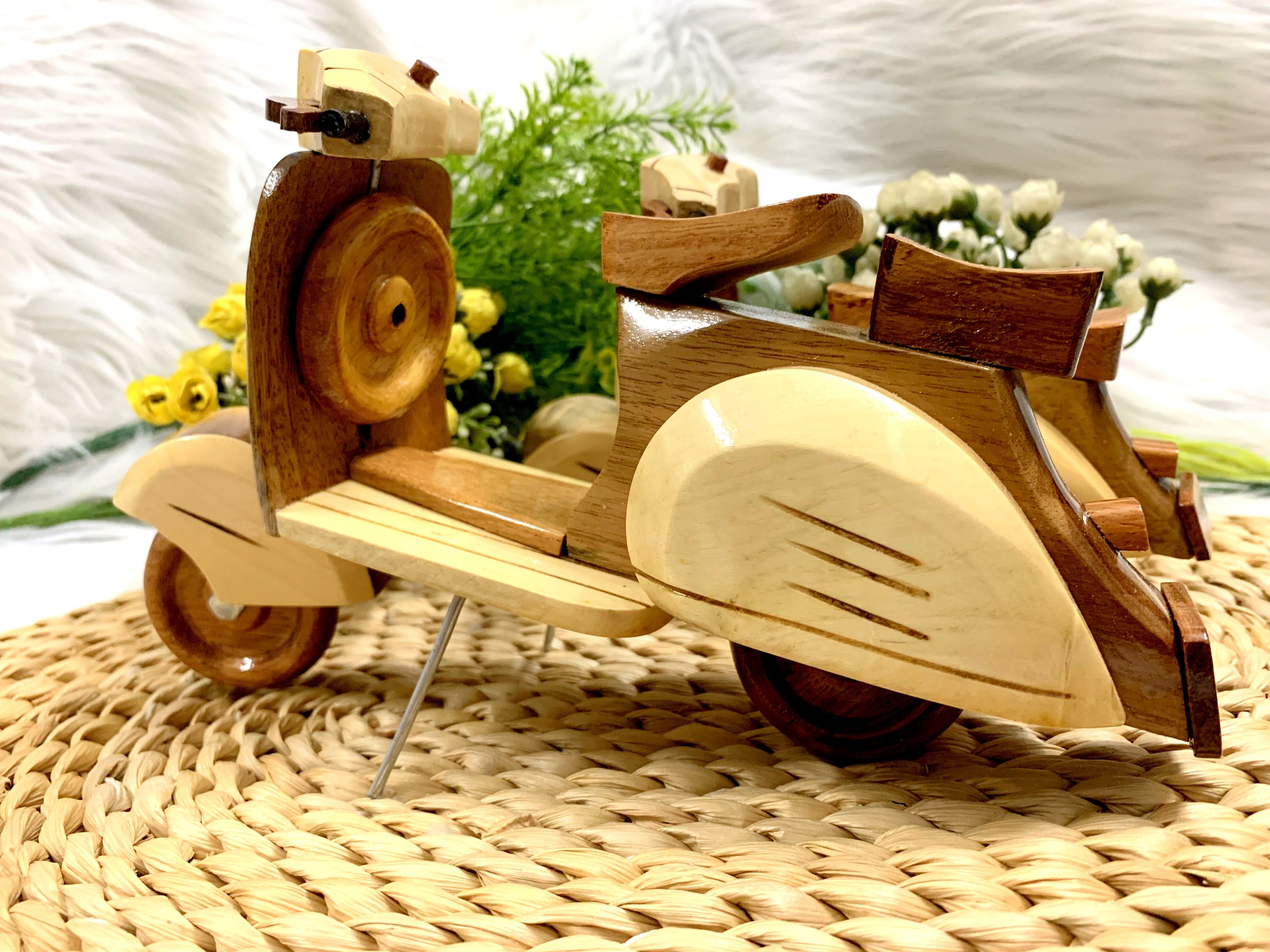 Mô hình xe Vespa bằng gỗ xe máy bằng gỗ chất lượng cao gỗ tự nhiên