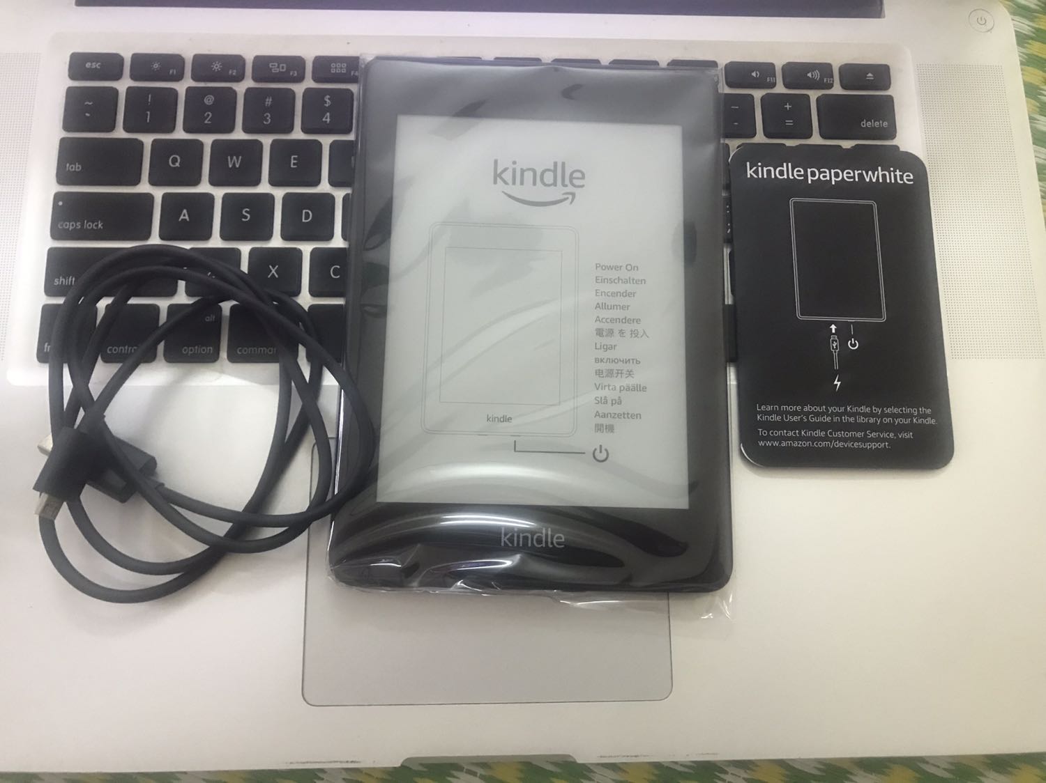 Máy đọc sách Amazon Kindle Paperwhite 4 Gen 10 (2019) - Hàng nhập khẩu