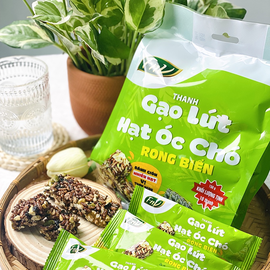 Thanh gạo lứt óc chó rong biển FnV bịch 120g