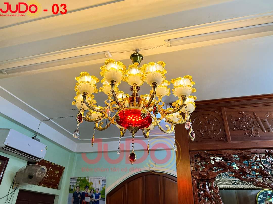 Đèn Chùm Treo Trần Pha Lê Cao Cấp Chao Đá 15 Tay Trang Trí Phòng Khách Tặng Kèm Bóng Led
