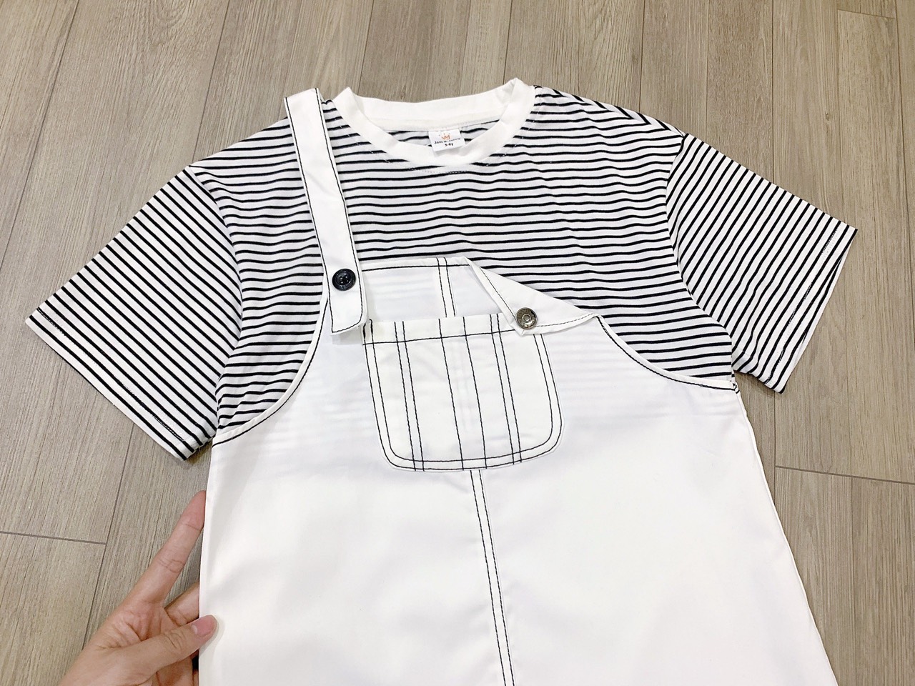 [Từ 1 đến 12 tuổi] Set váy liền thân trên cotton yếm kaki phong cách từ 1 đến 12 tuổi cho bé gái