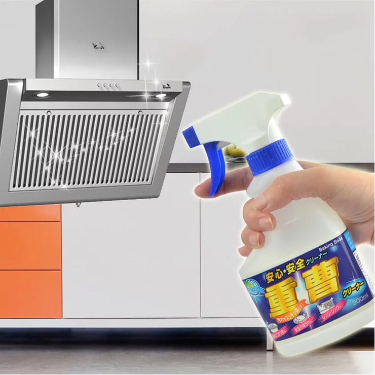 Combo Dung dịch tẩy rửa Baking soda dạng xịt 300ml + Hộp khử mùi tủ lạnh than hoạt tính Kokubo 150g - Hàng nội địa Nhật Bản