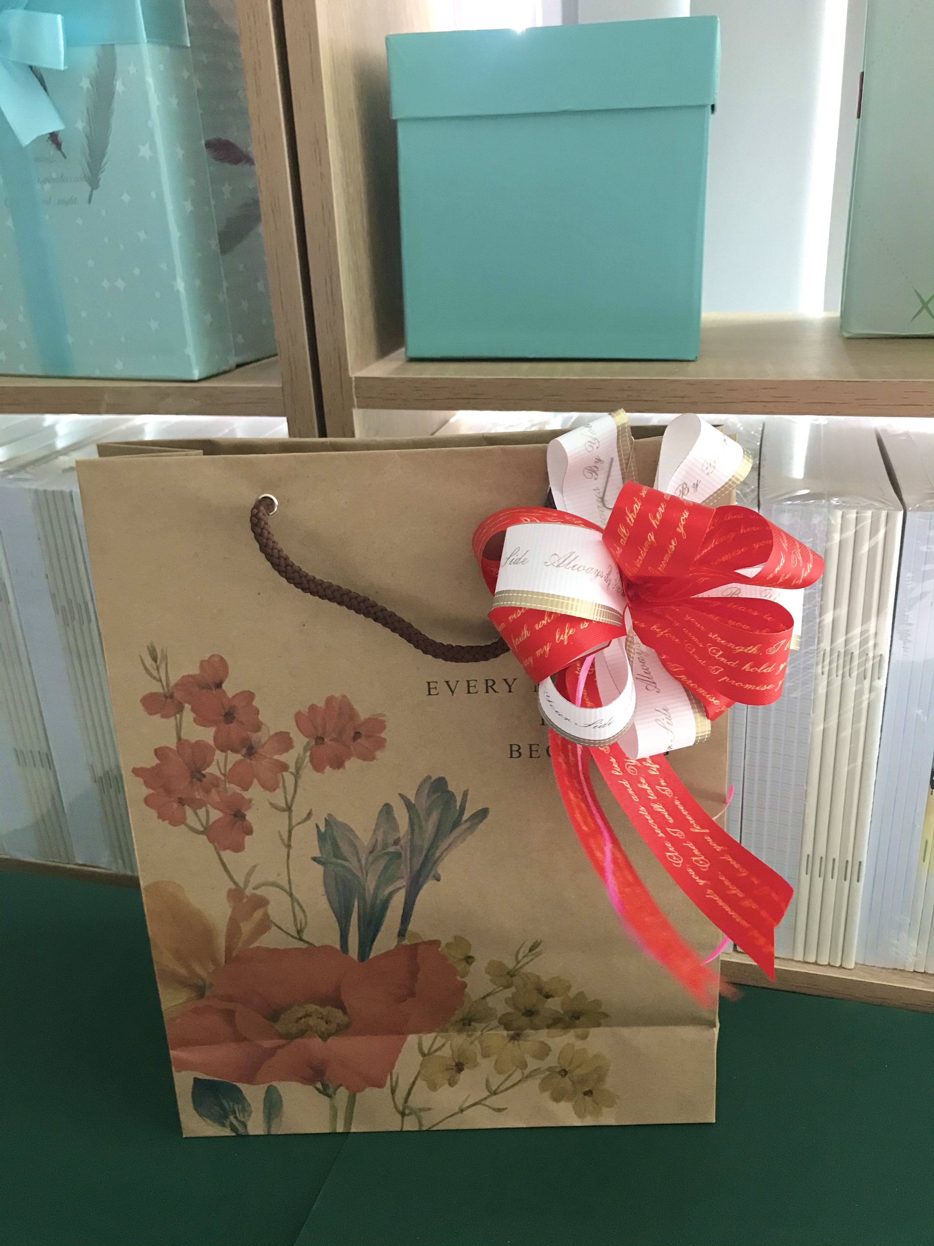 Nơ hoa trang trí quà size lớn 13 x 13