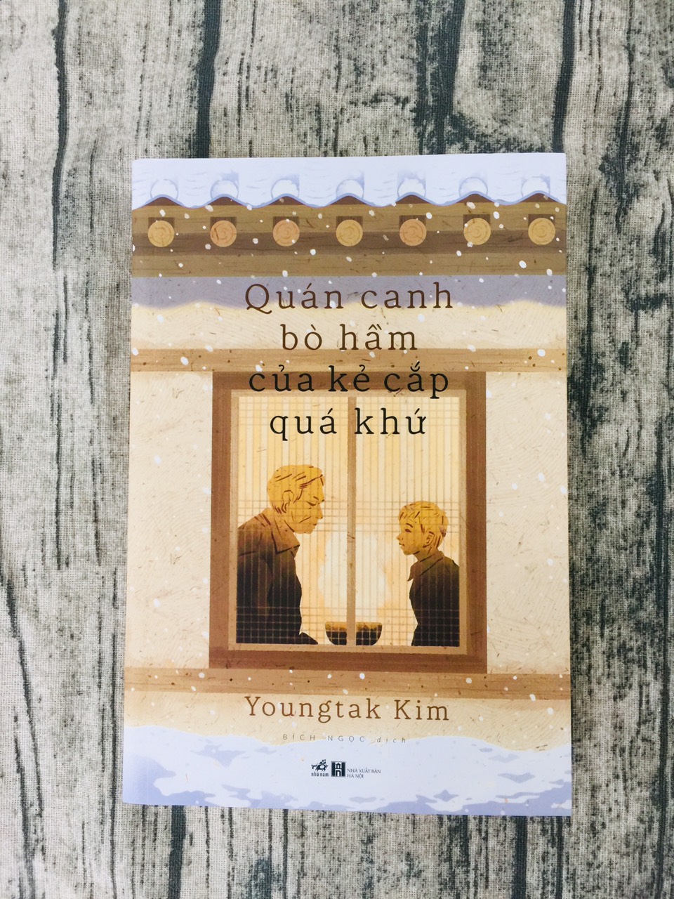 Quán canh bò hầm của kẻ cắp quá khứ