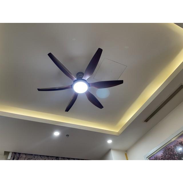 Đèn quạt LOGIE hiện đại 3 màu ánh sáng động cơ đồng 100% hàng chuẩn loại 1- kèm điều khiển tiện dụng