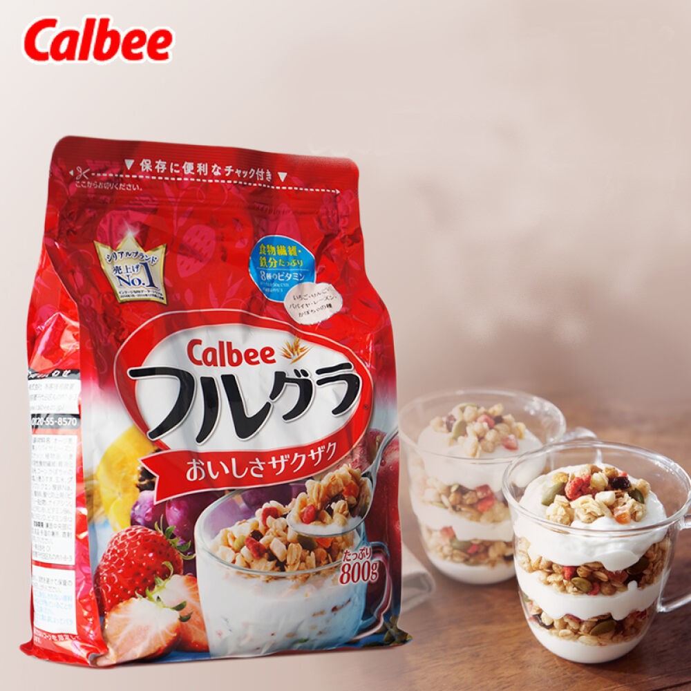 Ngũ cốc Calbee vị Trái cây gói đỏ 800gr (Trái cây & các loại Hạt)