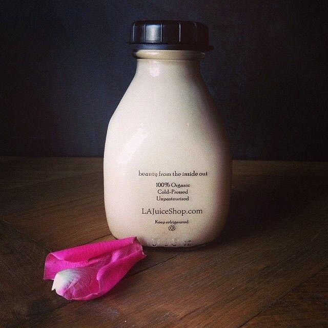 Chai thuỷ tinh Vuông lùn miệng rộng nắp nhựa 500ml