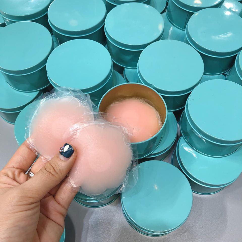 Hộp dán Silicon màu xanh 5 đôi SIÊU DÍNH, TIỆN DỤNG