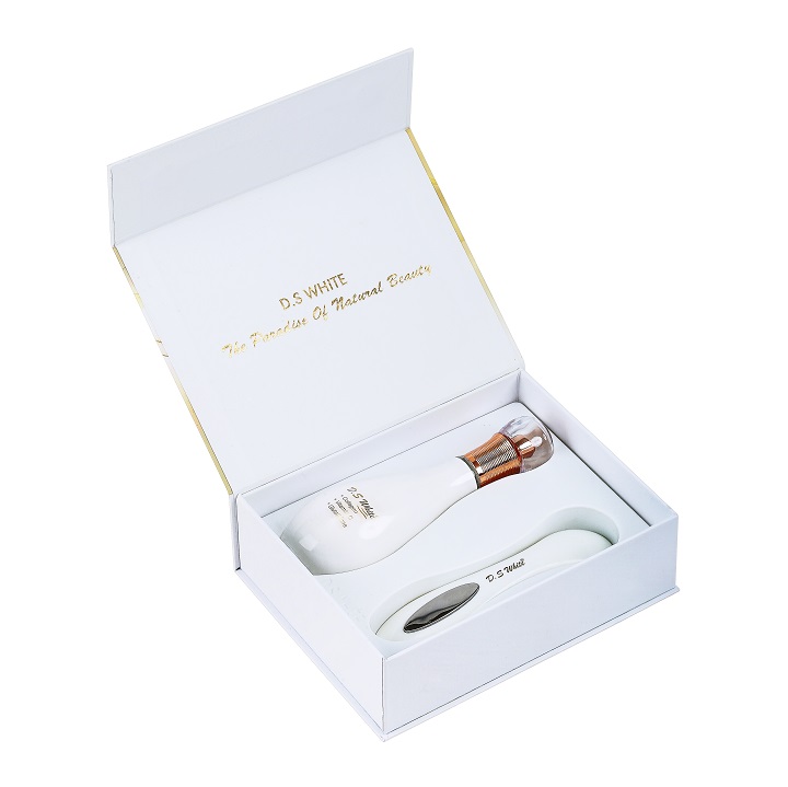 Cấy Trắng Nhũ Phấn D.S White