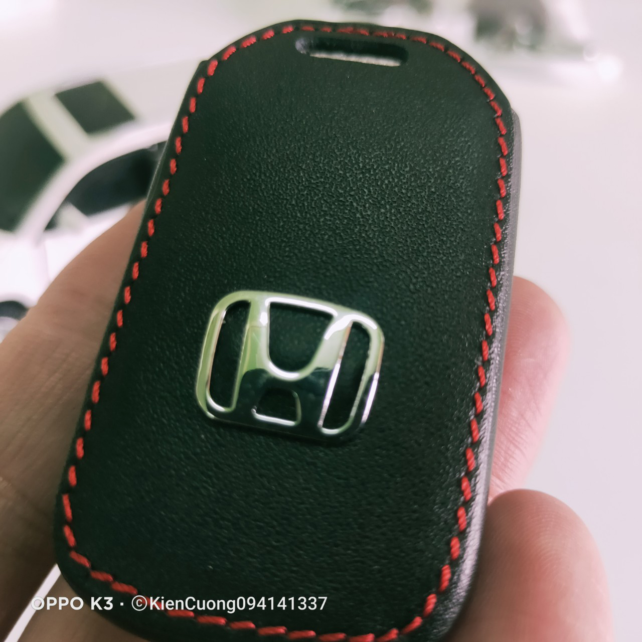 Bao da Chìa Khóa ô tô kèm móc khóa xe Honda CRV 2 nút - Mẫu Chìa Thông Minh