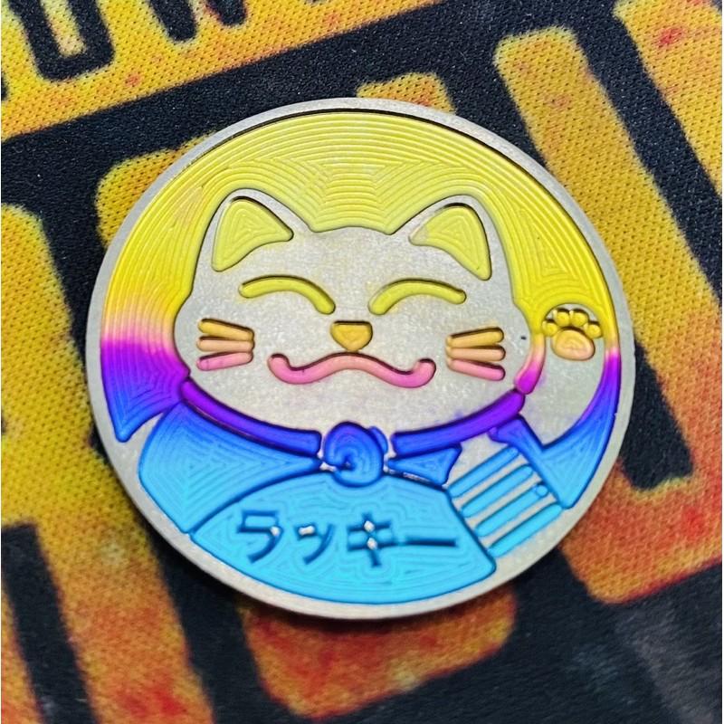 Logo sticker mèo titan may mắn 2,8cm