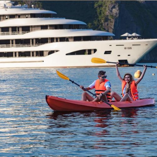 Siêu Du Thuyền 5* Scarlet Pearl Hot Nhất Vịnh Hạ Long )