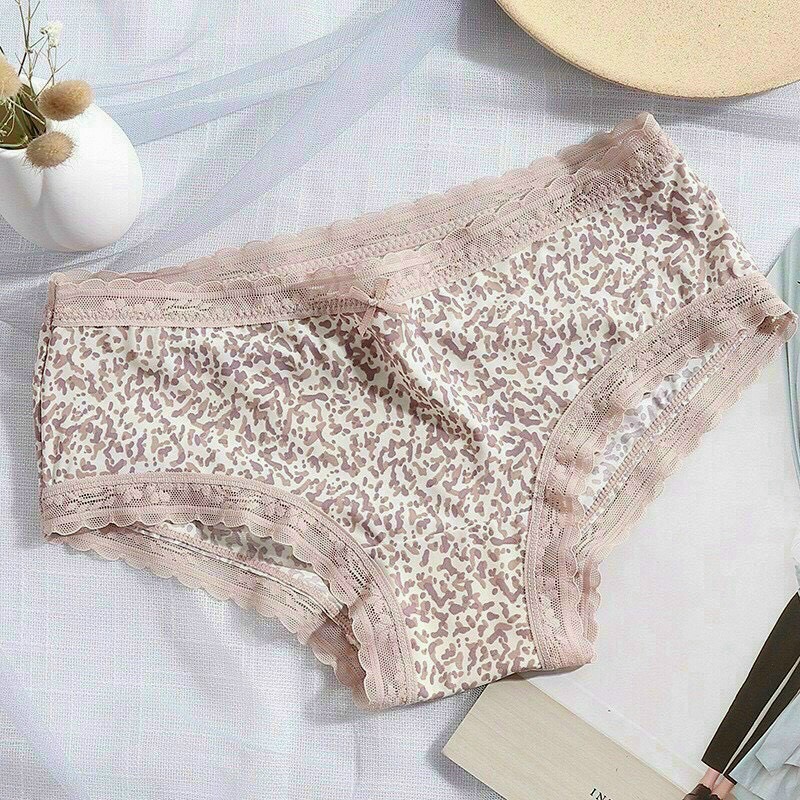 Combo3 Quần lót nữ thun lạnh mềm mịn,kháng khuẩn,nâng mông ôm sát cơ thể,co giãn 4 chiều,viền ren da beo