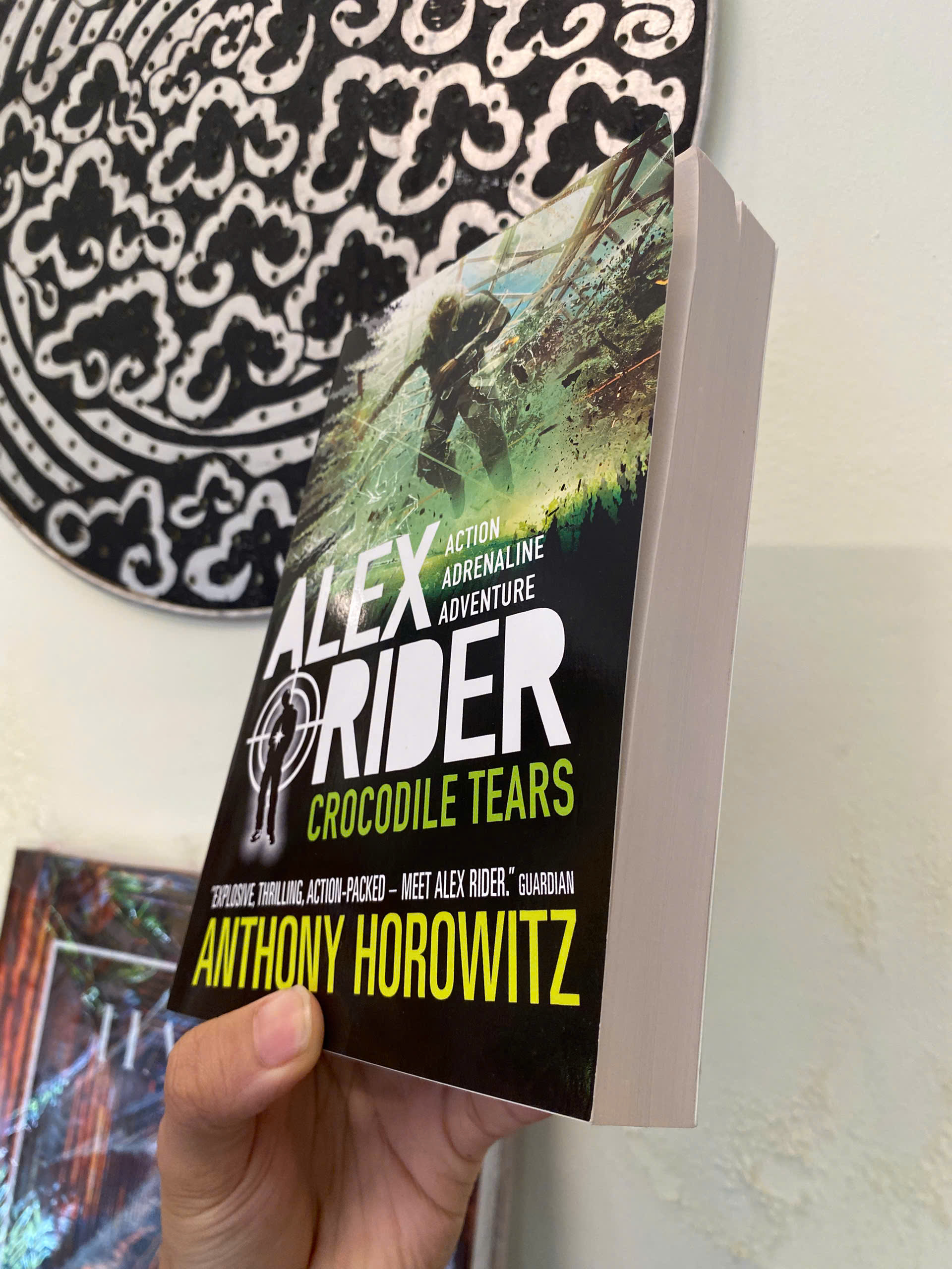 Sách - Crocodile Tears by Anthony Horowitz | New York Times Bestseller - Thriller English Book
