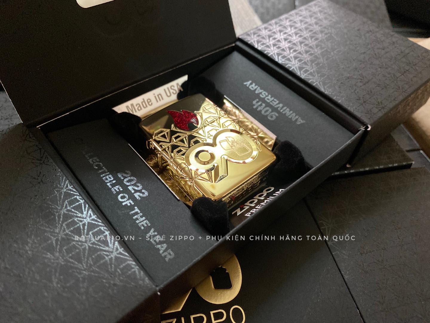 Bật Lửa Zippo 49866 – Zippo 90th Anniversary Limited Edition – Zippo 2022 Collectible Of The Year Asia – Gold Plated – Zippo Coty 2022 Asia