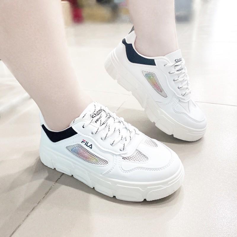 Giày sneaker tăng chiều cao êm chân