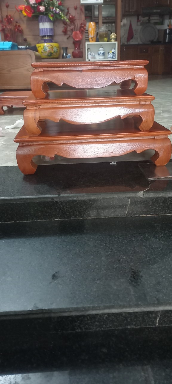Bàn ô sin, bàn kê để trước ban thờ thần tài gỗ hương nhiều kích cỡ